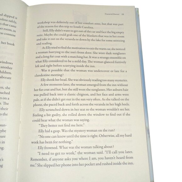 Treasured Harvest by Dorothy Clarans Annie's The Inn at Magnolia Harbor HC - Picture 6 of 7